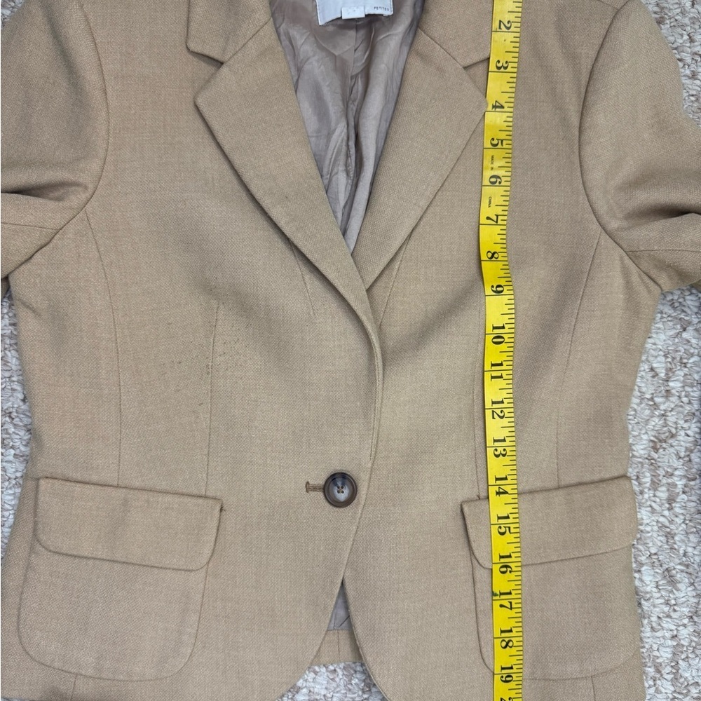 Loft Classic Tan Blazer Suit for woman’s.  B5 - Picture 16 of 17